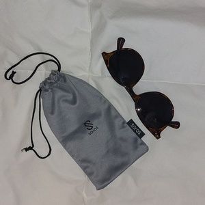 *******SOLD*******Sojos Tortoise Sunglasses